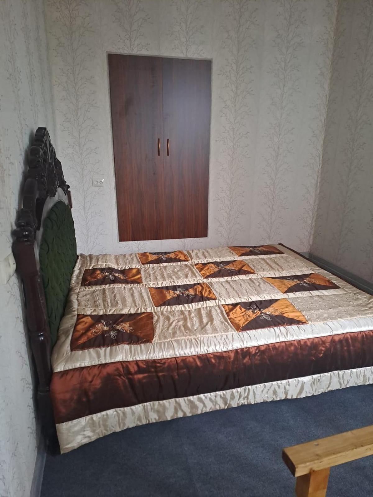 Lado Asatianis 34 Old